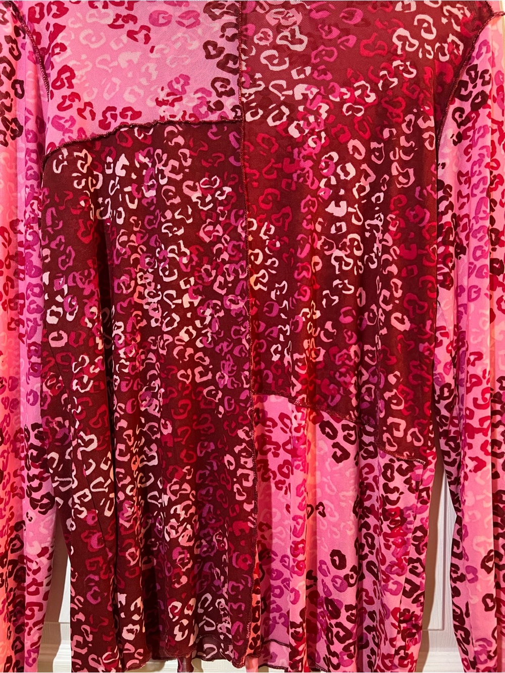 🦋NWOT LOGO Lori Goldstein Pink Leopard Patchwork Long-Sleeve mesh Tunic L - Picture 3 of 5